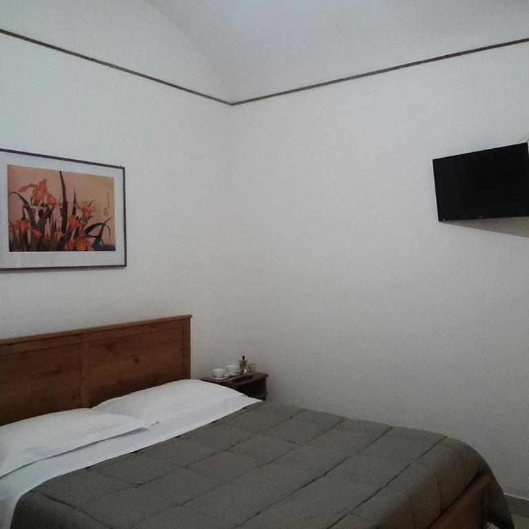 Vatican Rooms Guest House โรม ภายนอก รูปภาพ